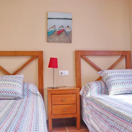 Dom wakacyjny Urbanizacion Pinar De Roche 2