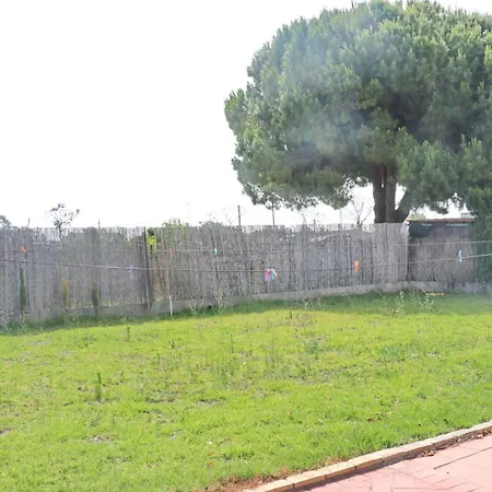 Urbanizacion Pinar De Roche 2 *