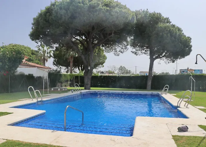 Hébergement de vacances Urbanizacion Pinar De Roche 2 *